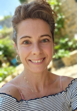 Jennifer-Garcia-réflexologie-massages-relaxants-énergétiques-Tournefeuille